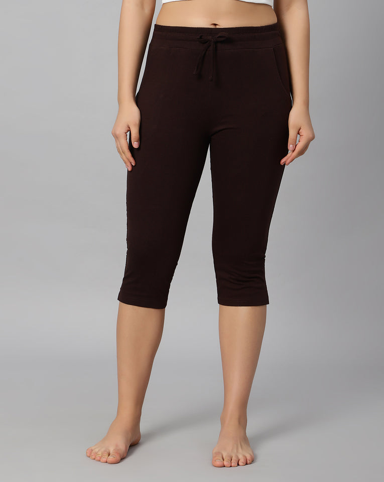 BlueNixie Women 3/4th Cotton Plain Capri