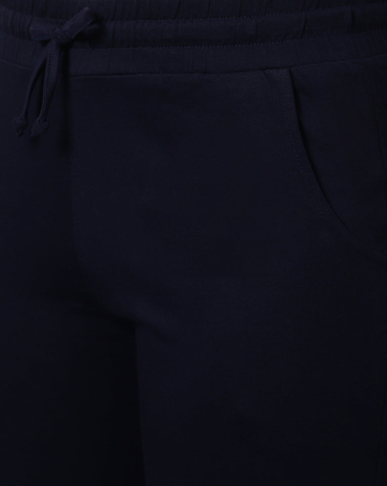 BlueNixie Women 3/4th Cotton Plain Capri